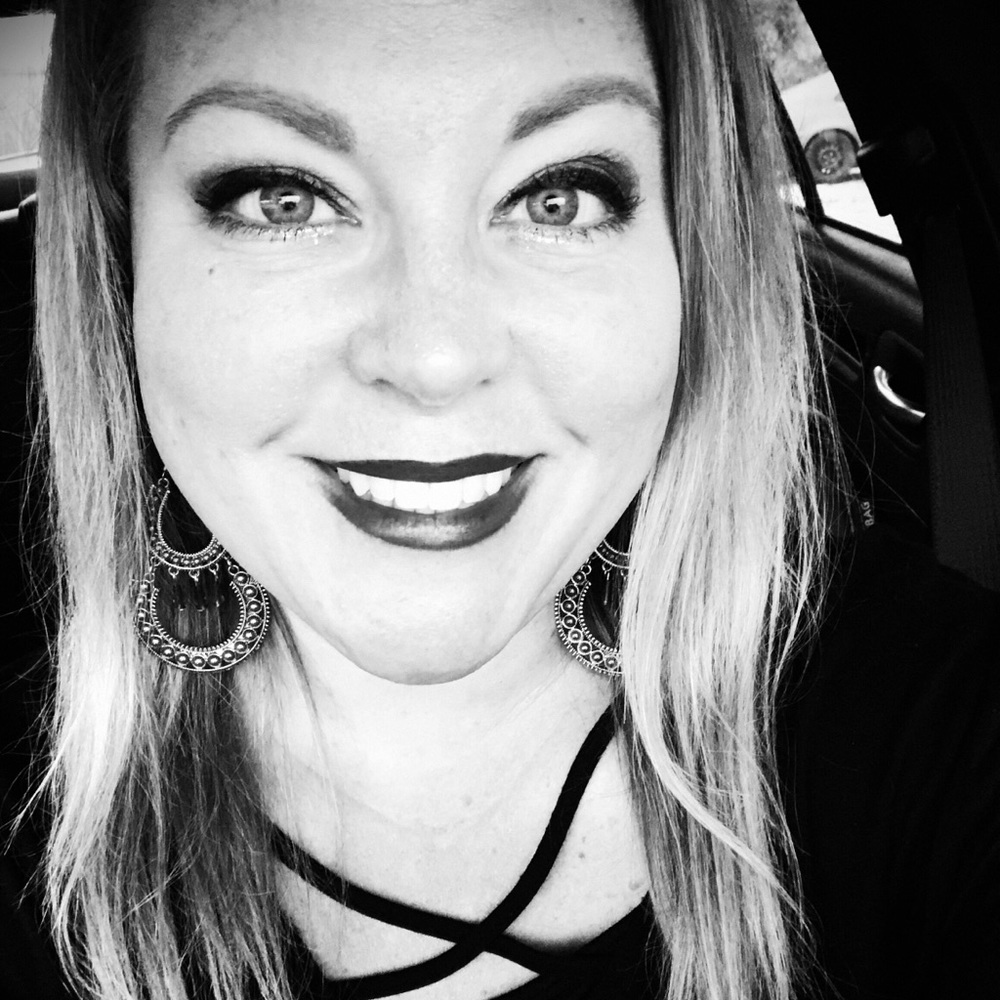 Meet your Posher, Dana